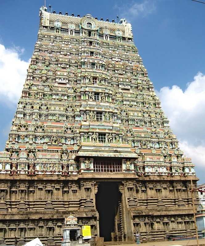Kasi Viswanathar Temple / Ulagamman Temple