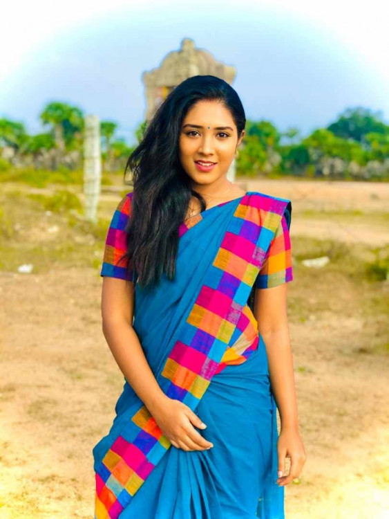 Sree Nithi Senthoora Poove Actress Wiki Biography Age Serials Images Wikimylinks