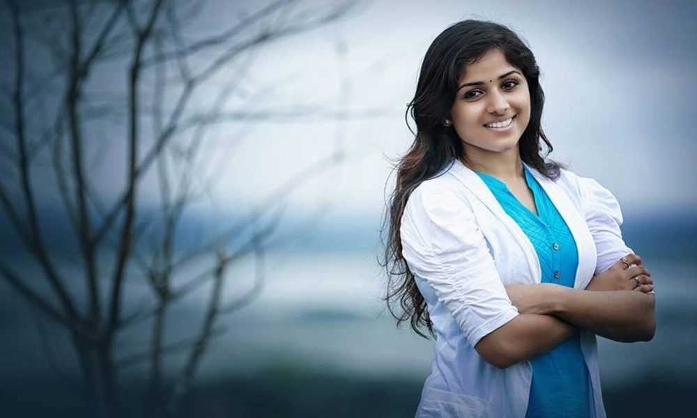 Chandini Sreedharan Wiki, Biography, Age, Movies, Family, Images