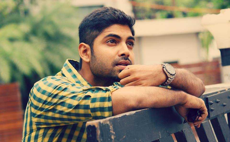 Vivek Rajgopal Wiki, Biography, Age, Movies, Family, Images