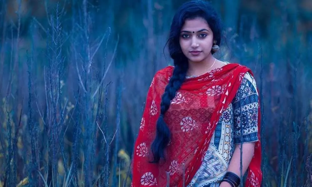 Anu Sithara Wiki, Biography, Age, Movies List, Family, Images