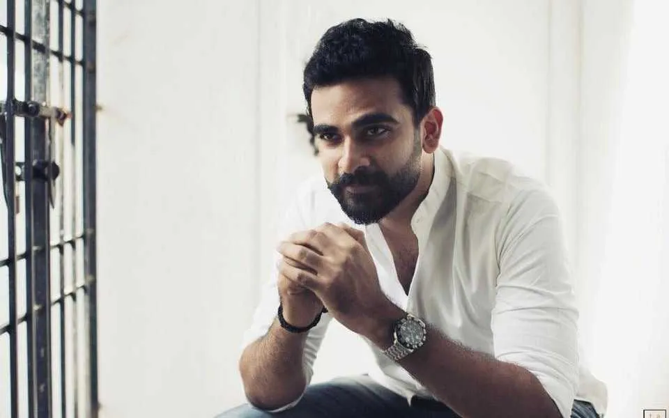 Ashok Selvan Wiki, Biography, Age, Movies List, Family, Images