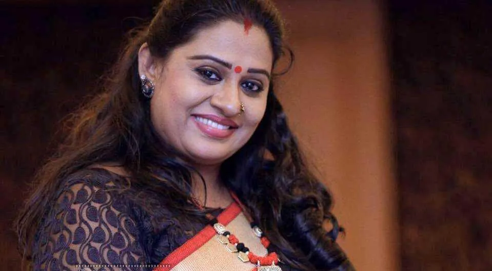 Beena Antony Wiki, Biography, Age, Family, Movies, Images