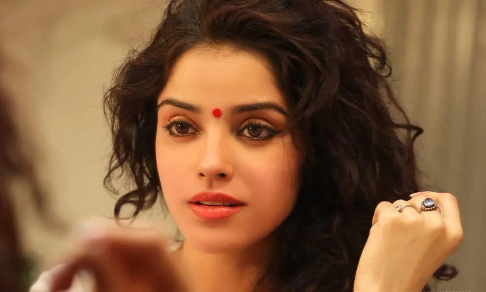 Pia Bajpai Wiki, Biography, Age, Family, Movies, Images